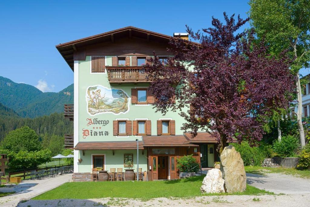 Hotel Diana Auronzo di Cadore Exterior photo